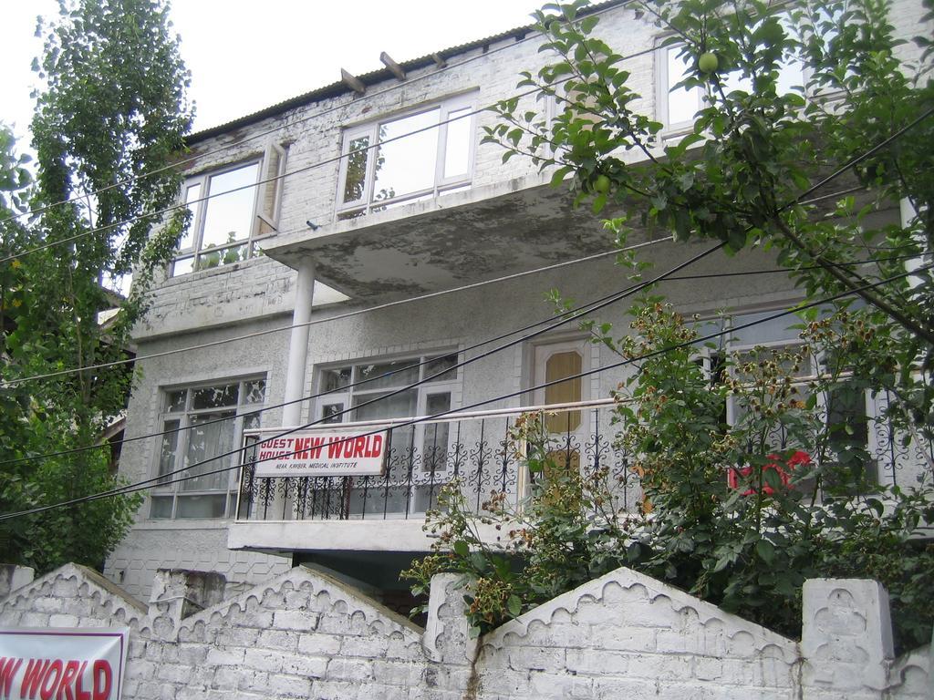 뉴 월드 게스트하우스 Srīnagar 외부 사진